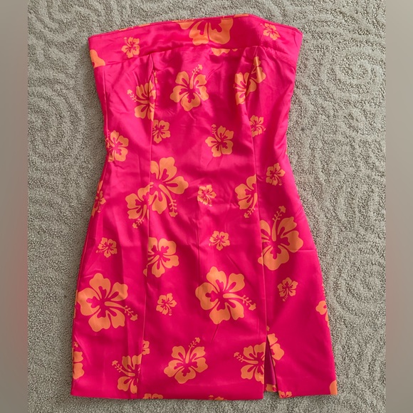 Runaway The Label Jade Mini dress - Picture 1 of 4